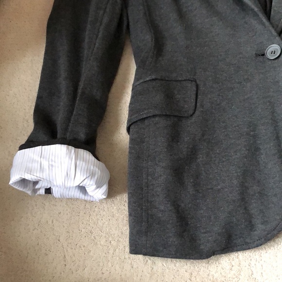 Aritzia blazer - Picture 3 of 7